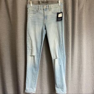 GAP “Favorite Jegging”